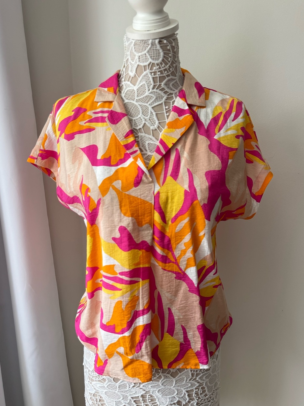 Joie Pink, Orange & Yellow Abstract Short Sleeve Blouse